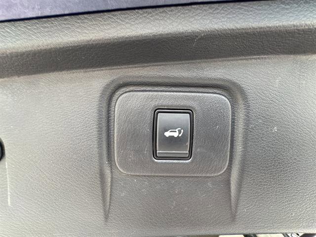 Used 2023 Nissan Murano Platinum w/ Cargo Package FWD image 13