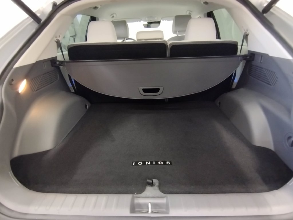 Certified 2023 Hyundai Ioniq 5 SEL w/ Cargo Package AWD/4WD image 18