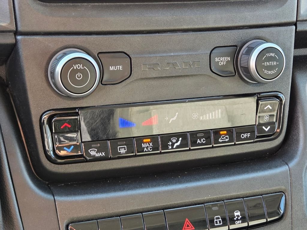 Used 2022 RAM ProMaster 2500 FWD image 32