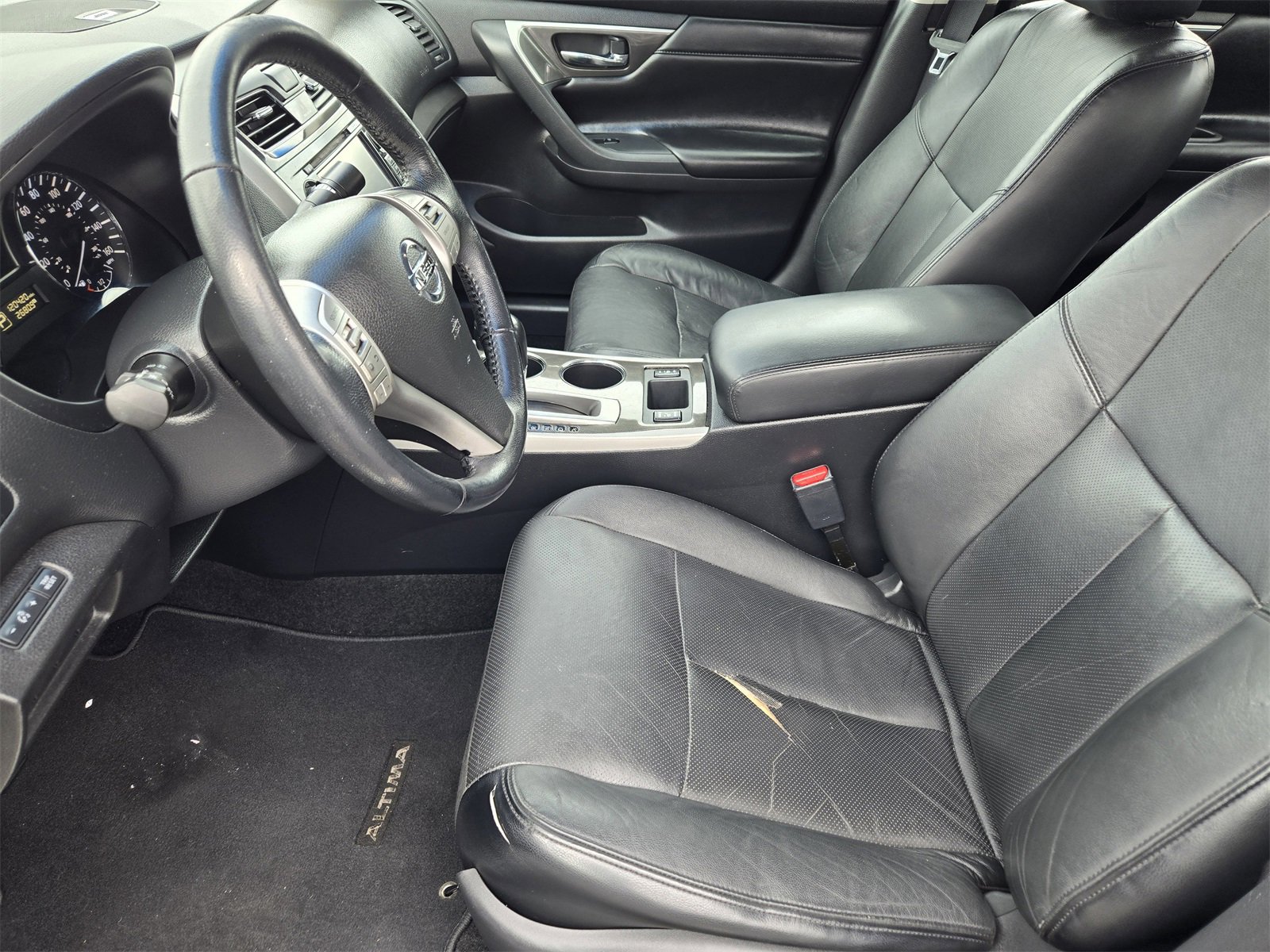 Used 2014 Nissan Altima 2.5 SL w/ Technology Package image 11