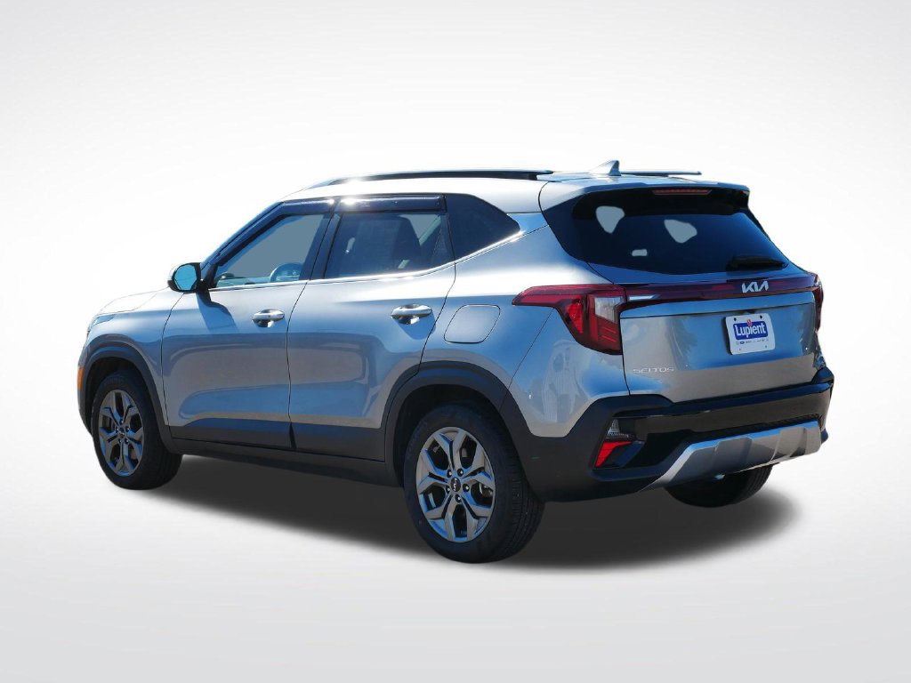 Used 2024 Kia Seltos S AWD/4WD image 4