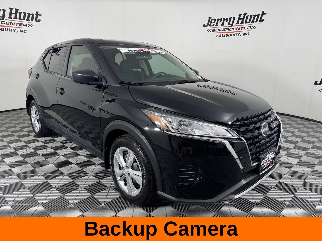 Used 2024 Nissan Kicks S FWD image 6