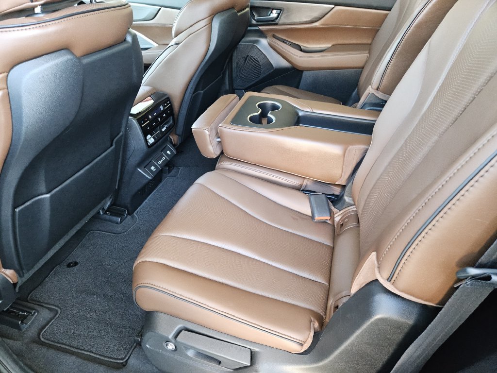 Certified 2023 Acura MDX w/ Advance Package AWD/4WD image 31