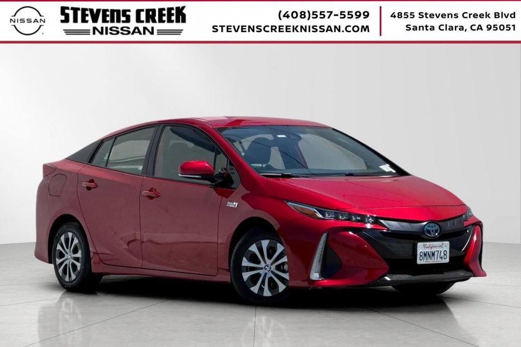 Used 2020 Toyota Prius Prime XLE FWD image 1