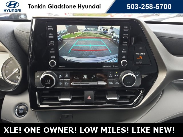 Used 2022 Toyota Highlander XLE image 17