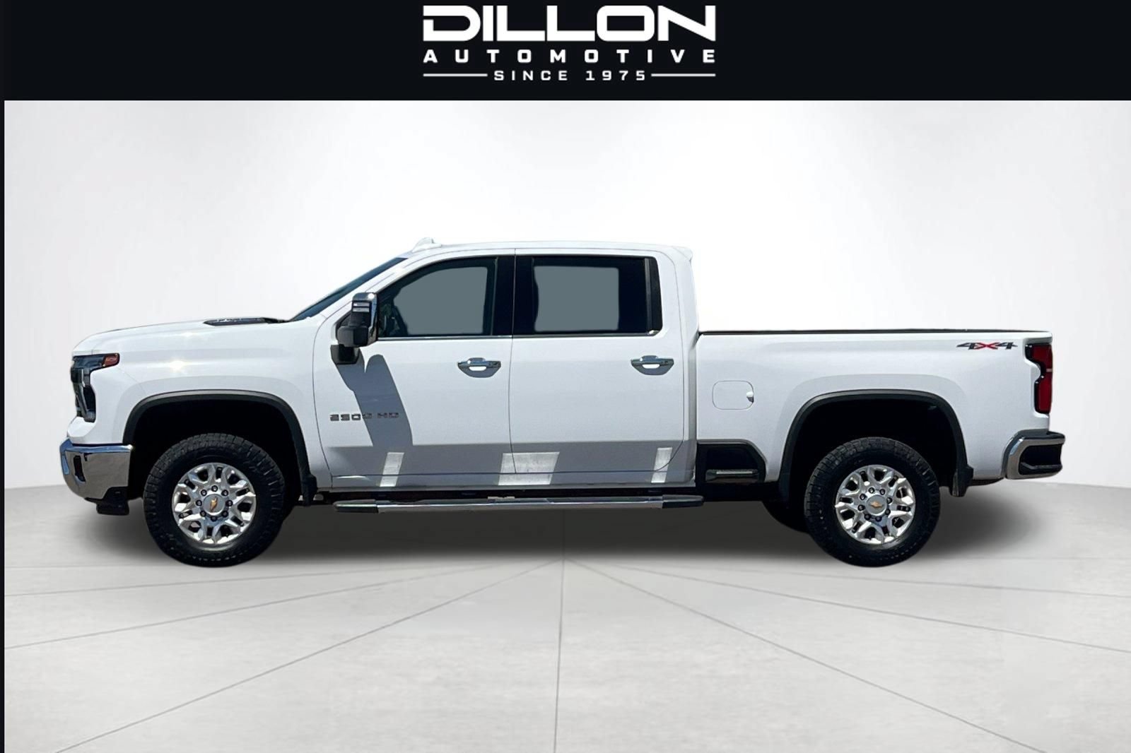 Used 2024 Chevrolet Silverado 2500 LTZ AWD/4WD image 7