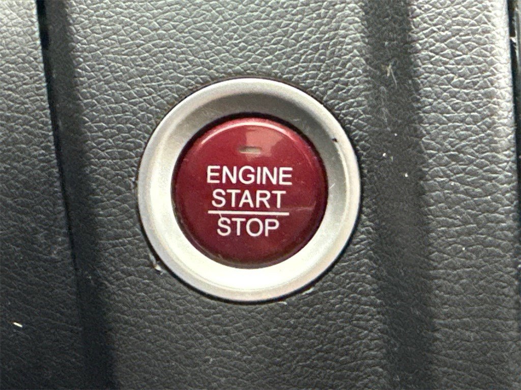 Used 2016 Honda Fit EX image 22