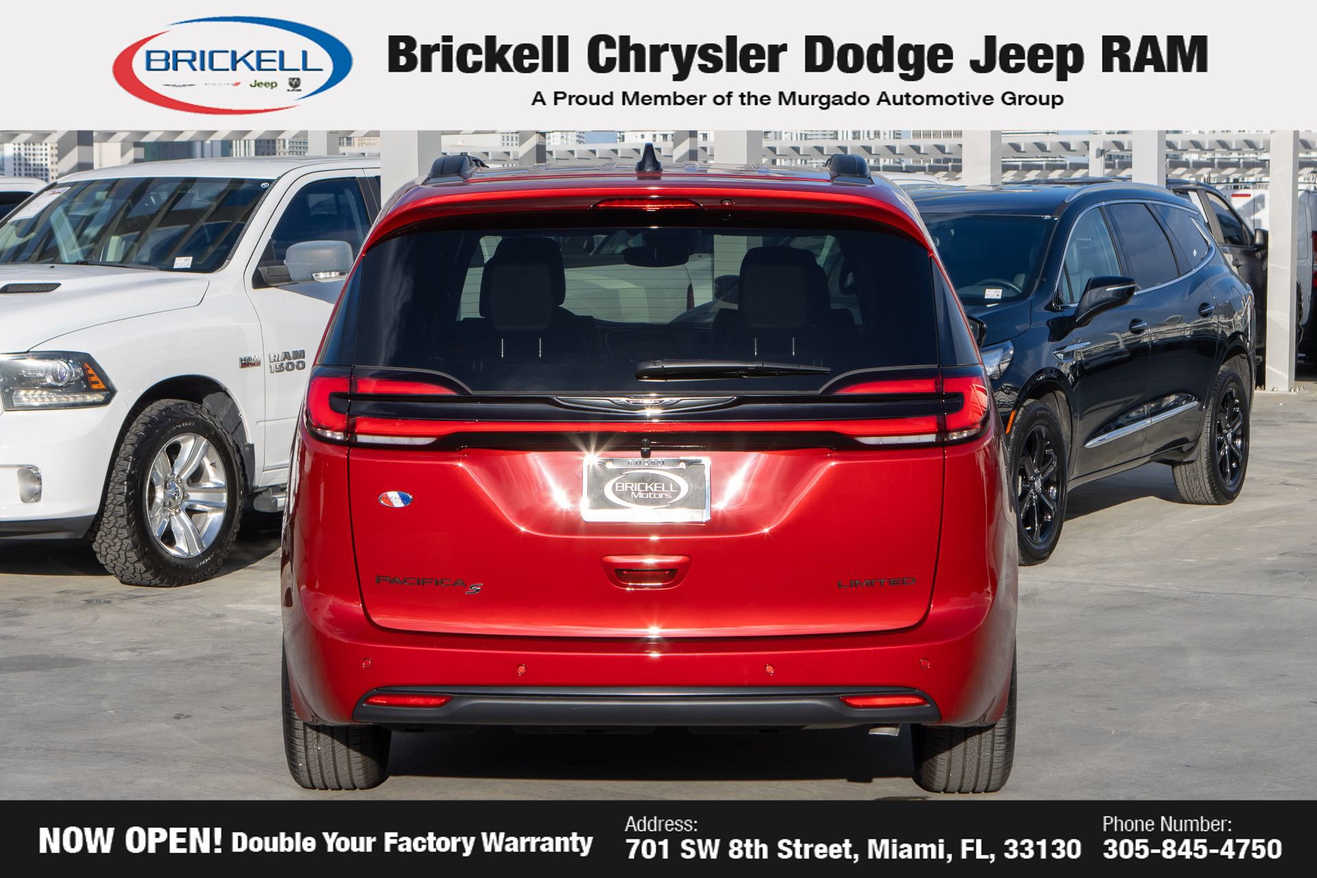 New 2026 Chrysler Pacifica Limited w/ S Appearance Package image 6