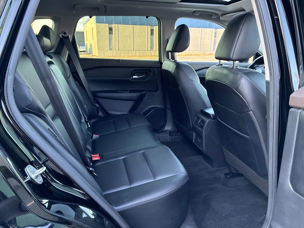 Certified 2023 Nissan Rogue SV w/ SV Premium B Package image 11