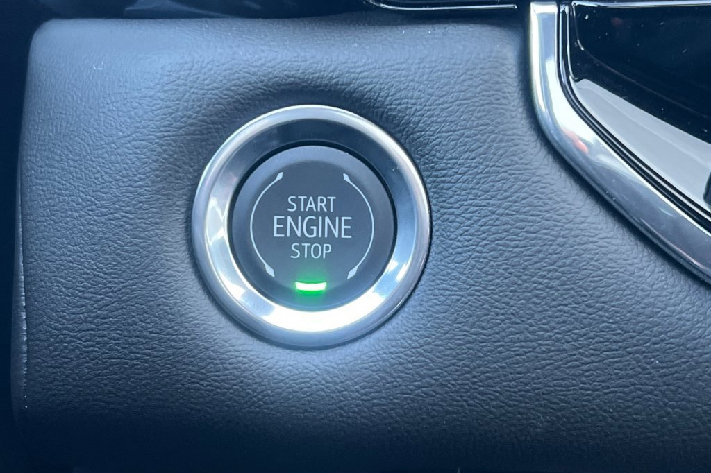 New 2026 GMC Canyon Elevation w/ Convenience Package image 19