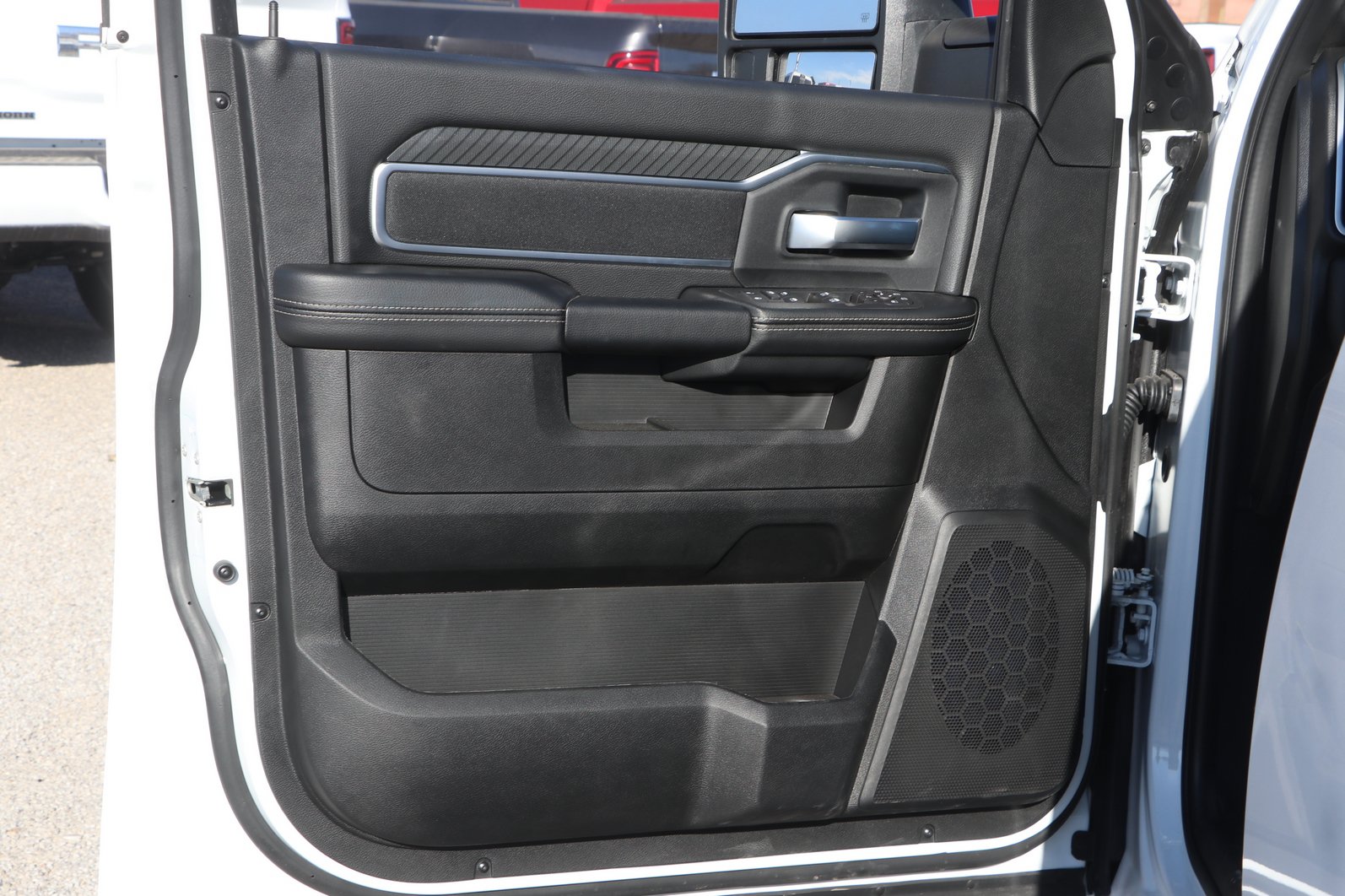 New 2026 RAM 2500 Big Horn AWD/4WD image 10