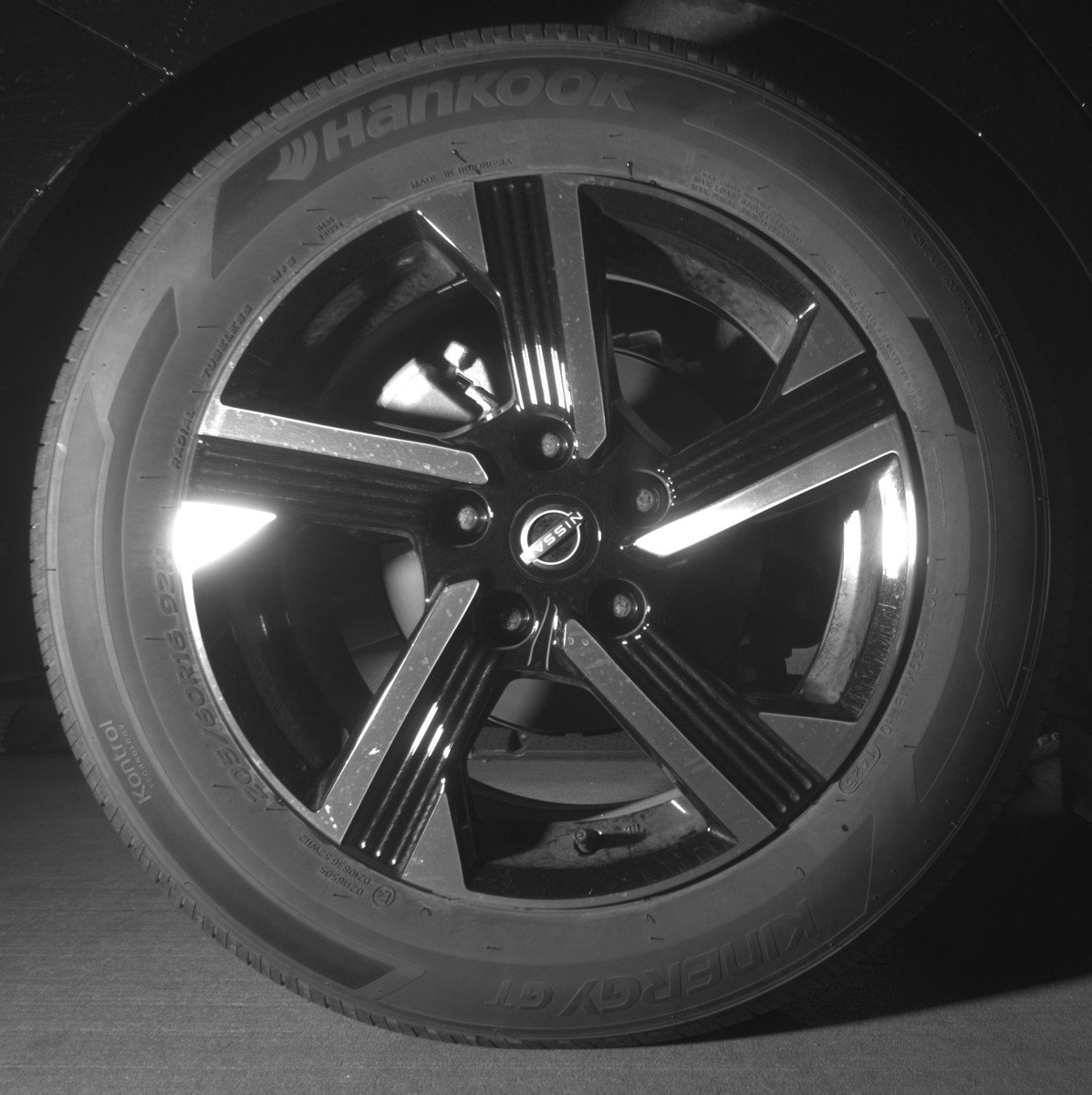 Used 2025 Nissan Sentra SV image 15