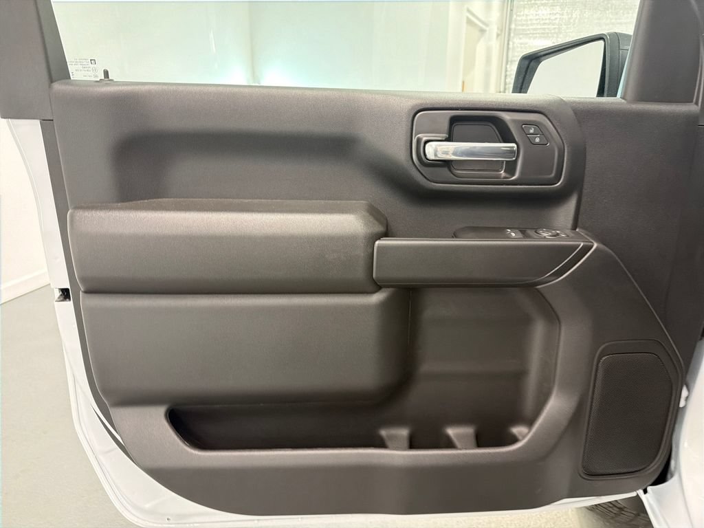 New 2026 GMC Sierra 2500 Pro w/ Convenience Package AWD/4WD image 11
