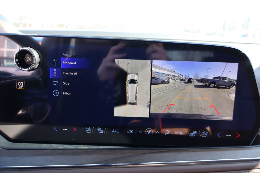 New 2026 Chevrolet Suburban High Country image 21