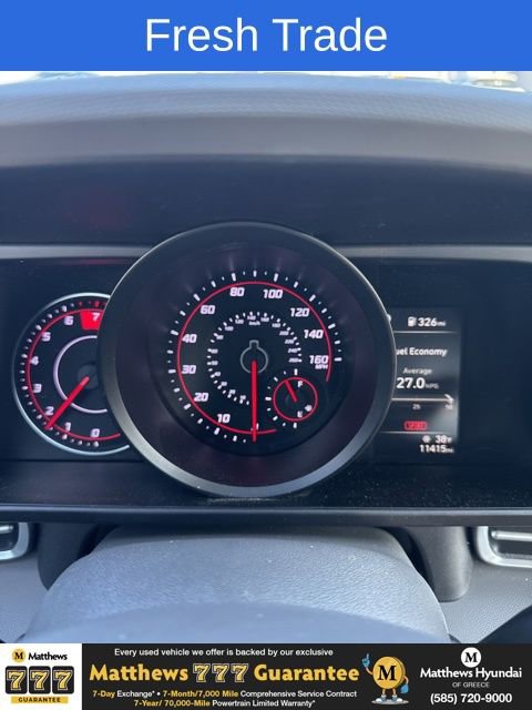 Used 2023 Hyundai Elantra SEL image 2