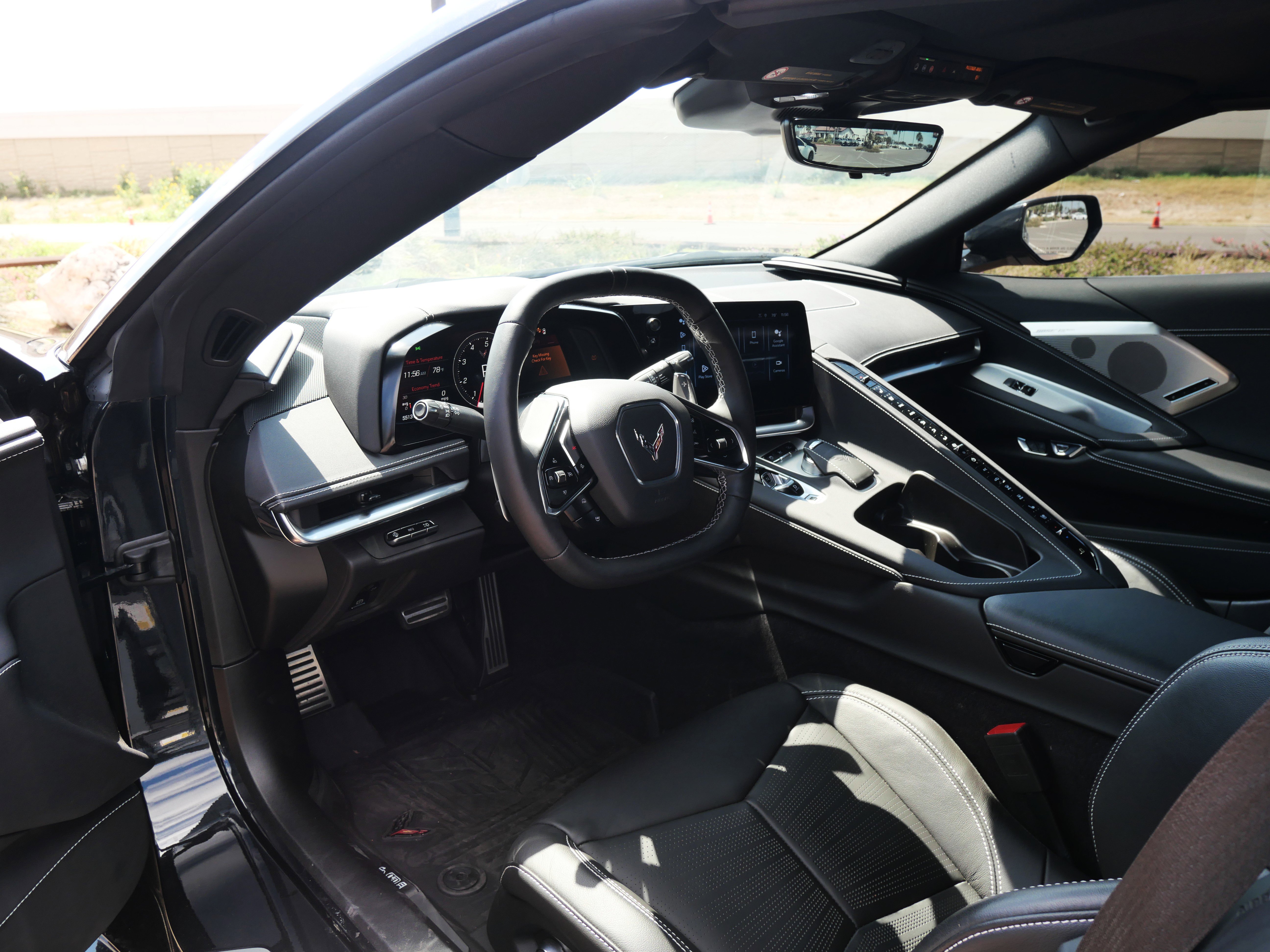 Used 2024 Chevrolet Corvette Stingray Preferred Conv w/ Z51 Performance Package image 17