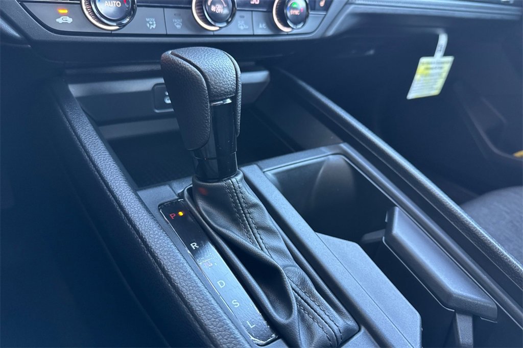 Used 2025 Honda Accord SE image 19