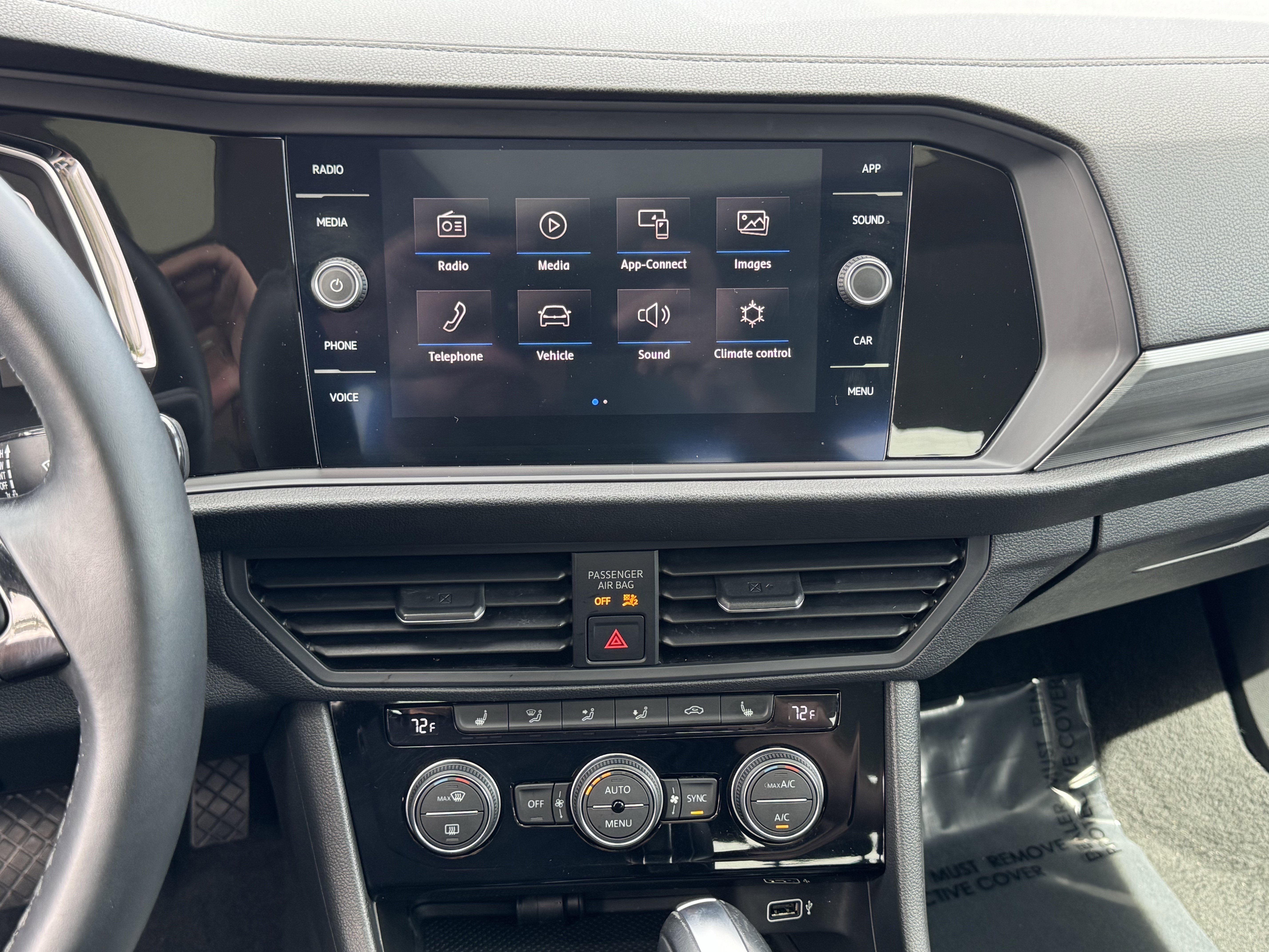 Used 2019 Volkswagen Jetta SEL image 23