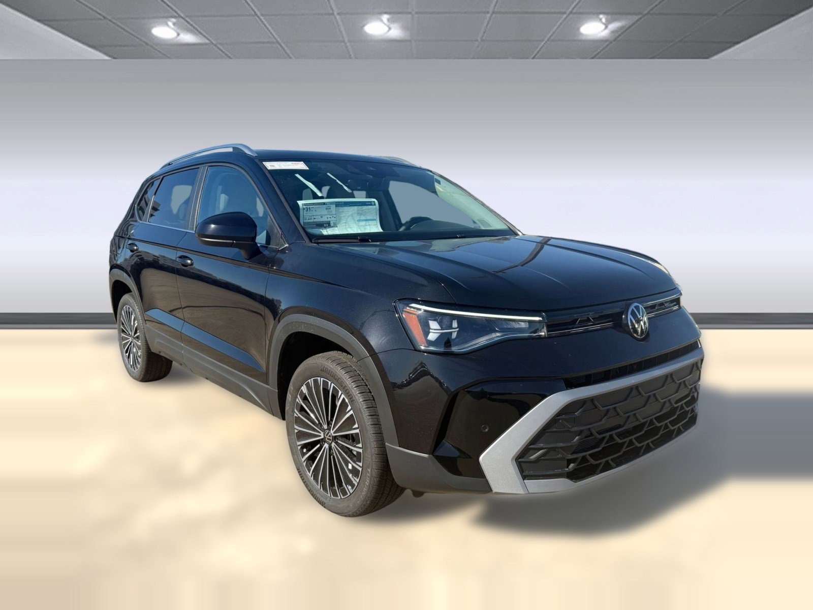 New 2026 Volkswagen Taos SE image 6