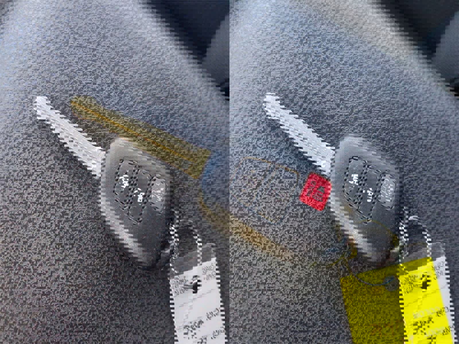 Used 2015 Toyota RAV4 LE image 33