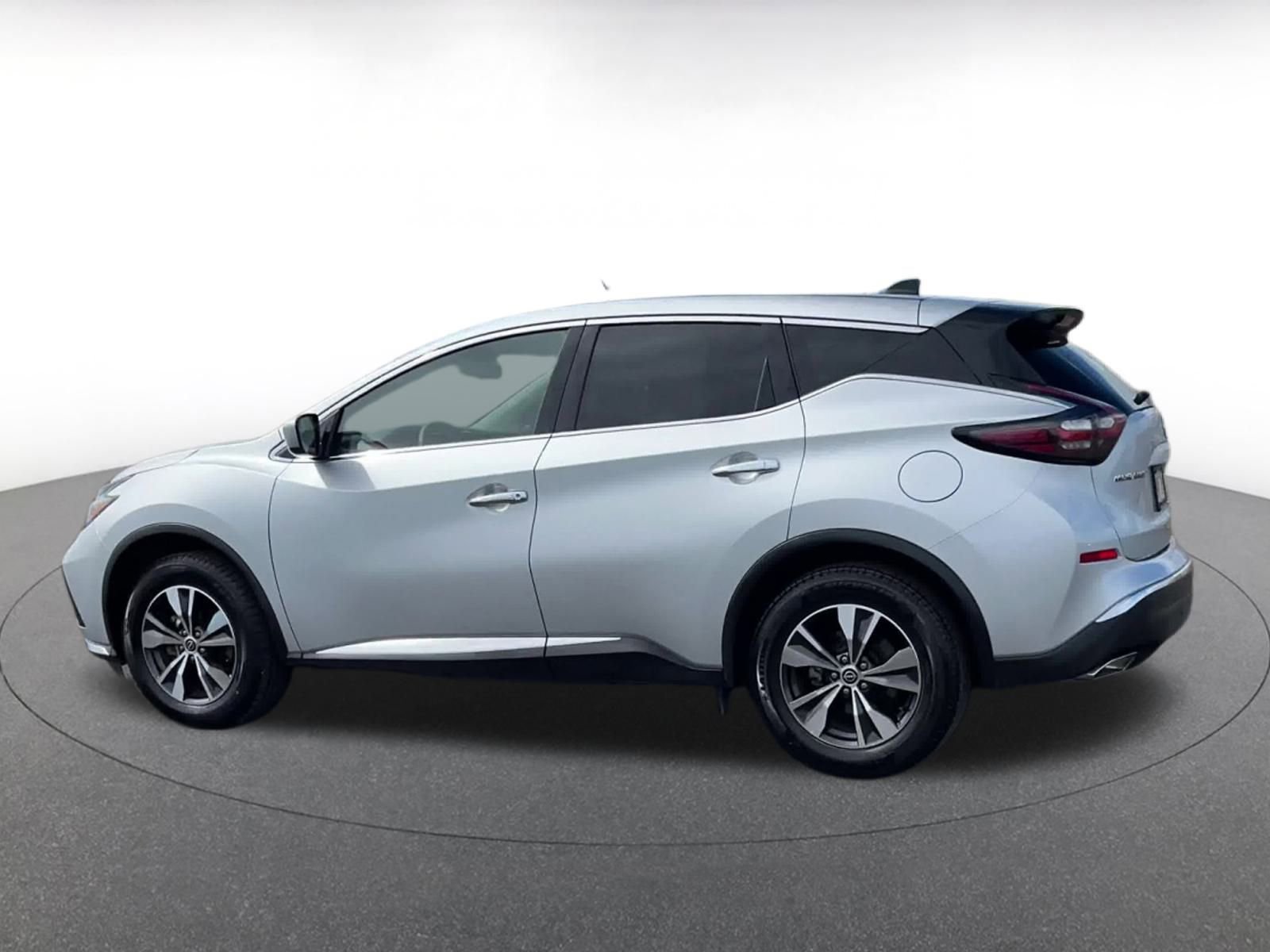 Used 2023 Nissan Murano S image 10