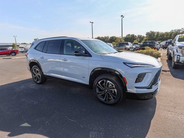 New 2026 Buick Enclave Sport Touring w/ Power Package FWD image 12