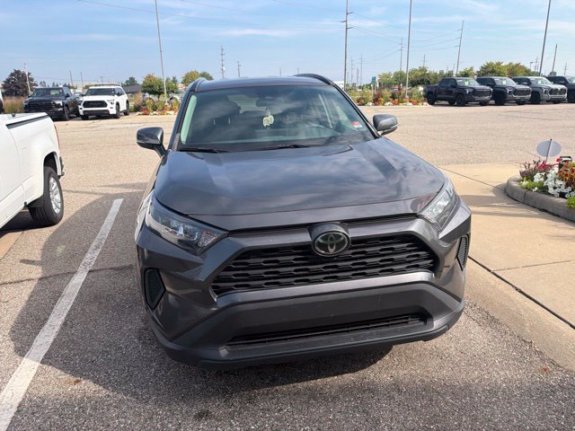 Used 2019 Toyota RAV4 LE w/ All Weather Liner Package AWD/4WD image 3