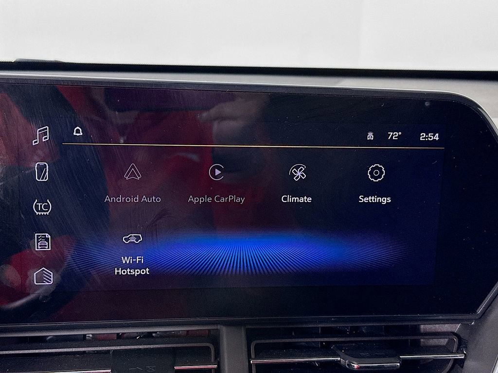 Used 2025 Chevrolet Trax LT image 18