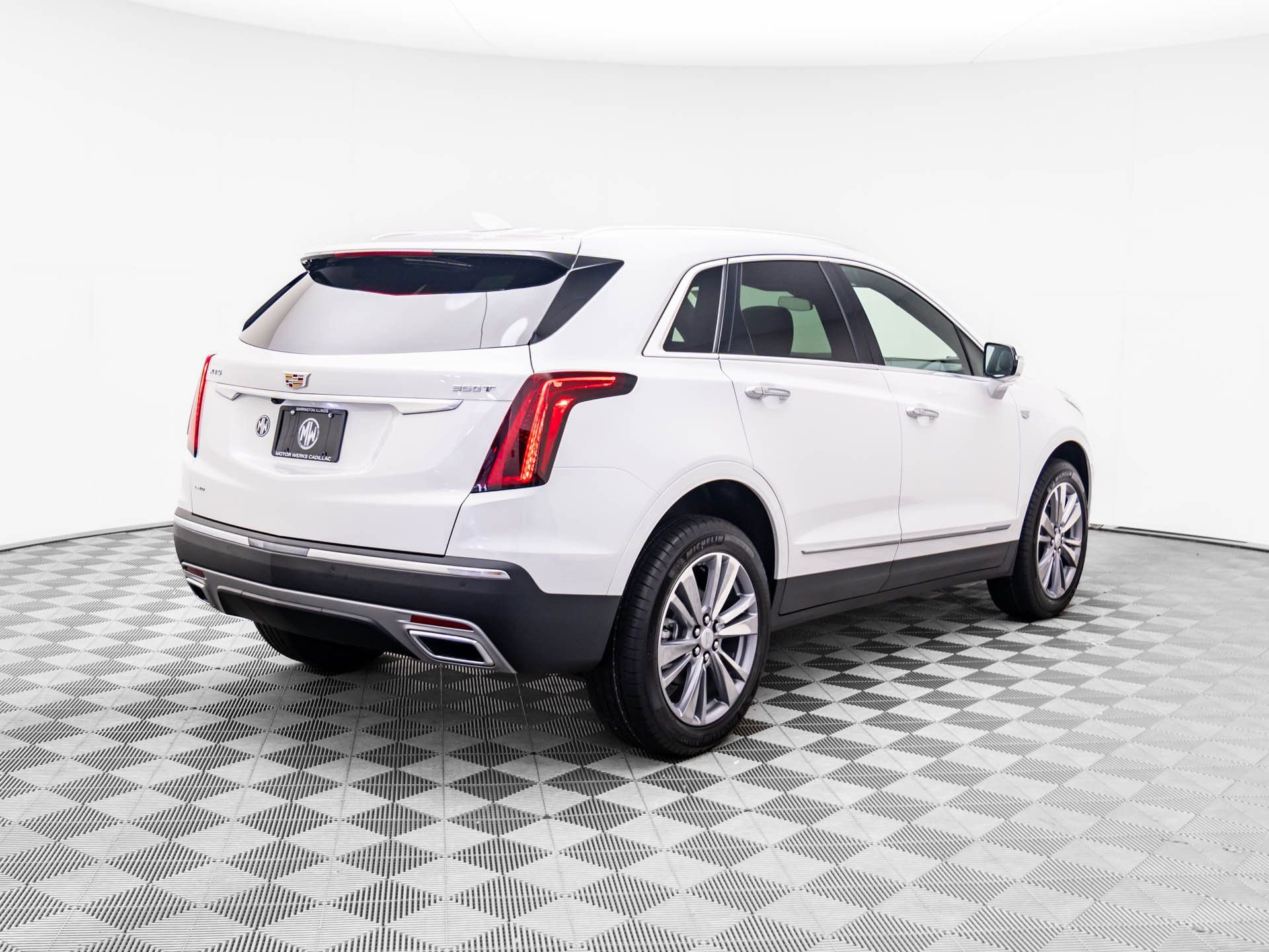 New 2025 Cadillac XT5 Premium Luxury image 5