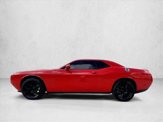 Used 2019 Dodge Challenger SXT image 6
