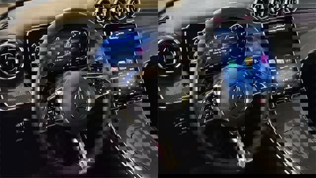 Certified 2025 Mercedes-Benz GLC 300 4MATIC image 22