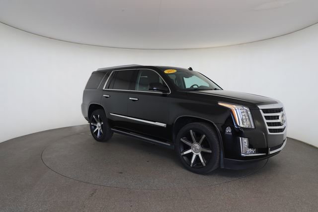 Used 2015 Cadillac Escalade Premium image 27