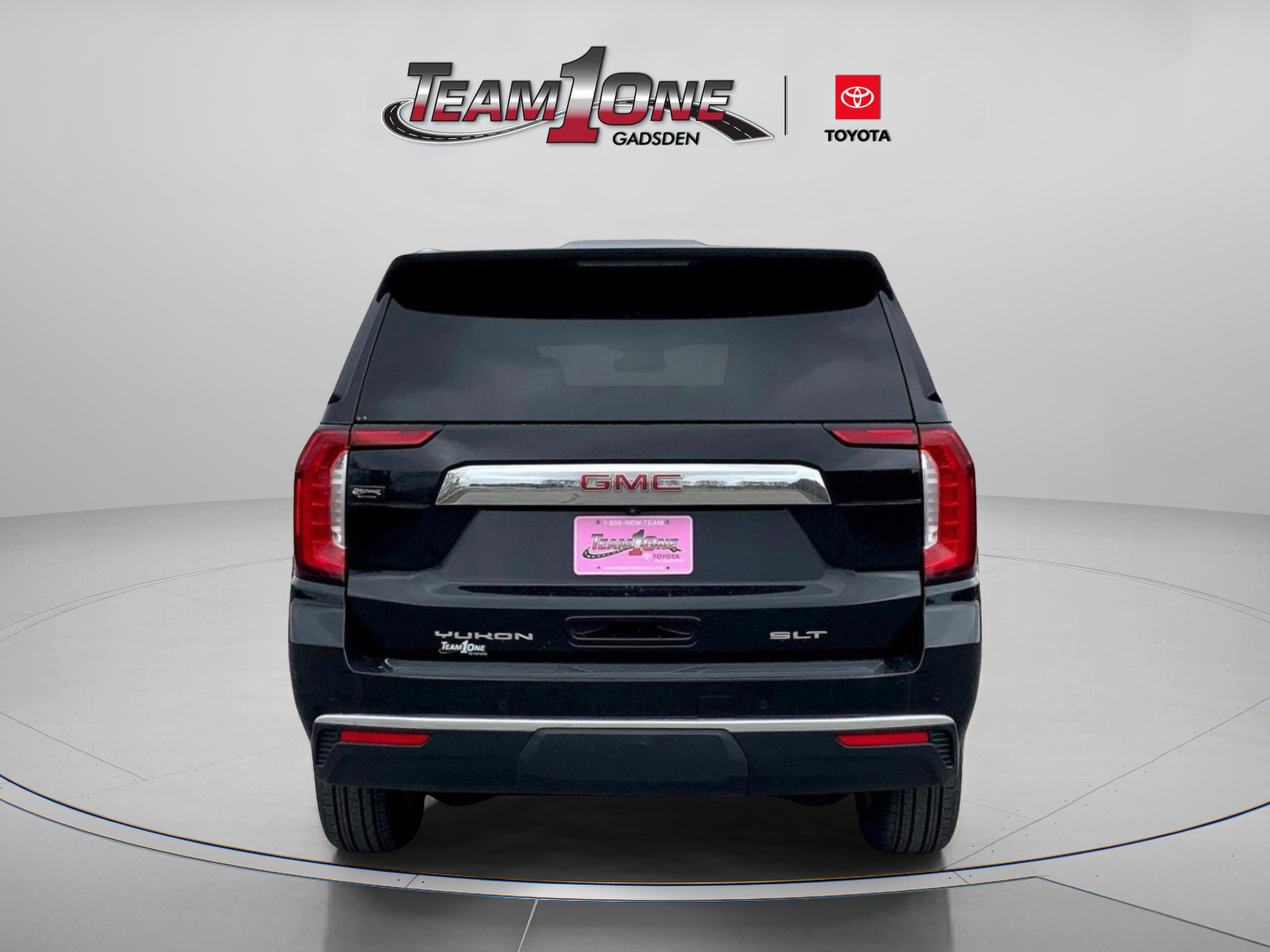 Used 2023 GMC Yukon SLT image 6