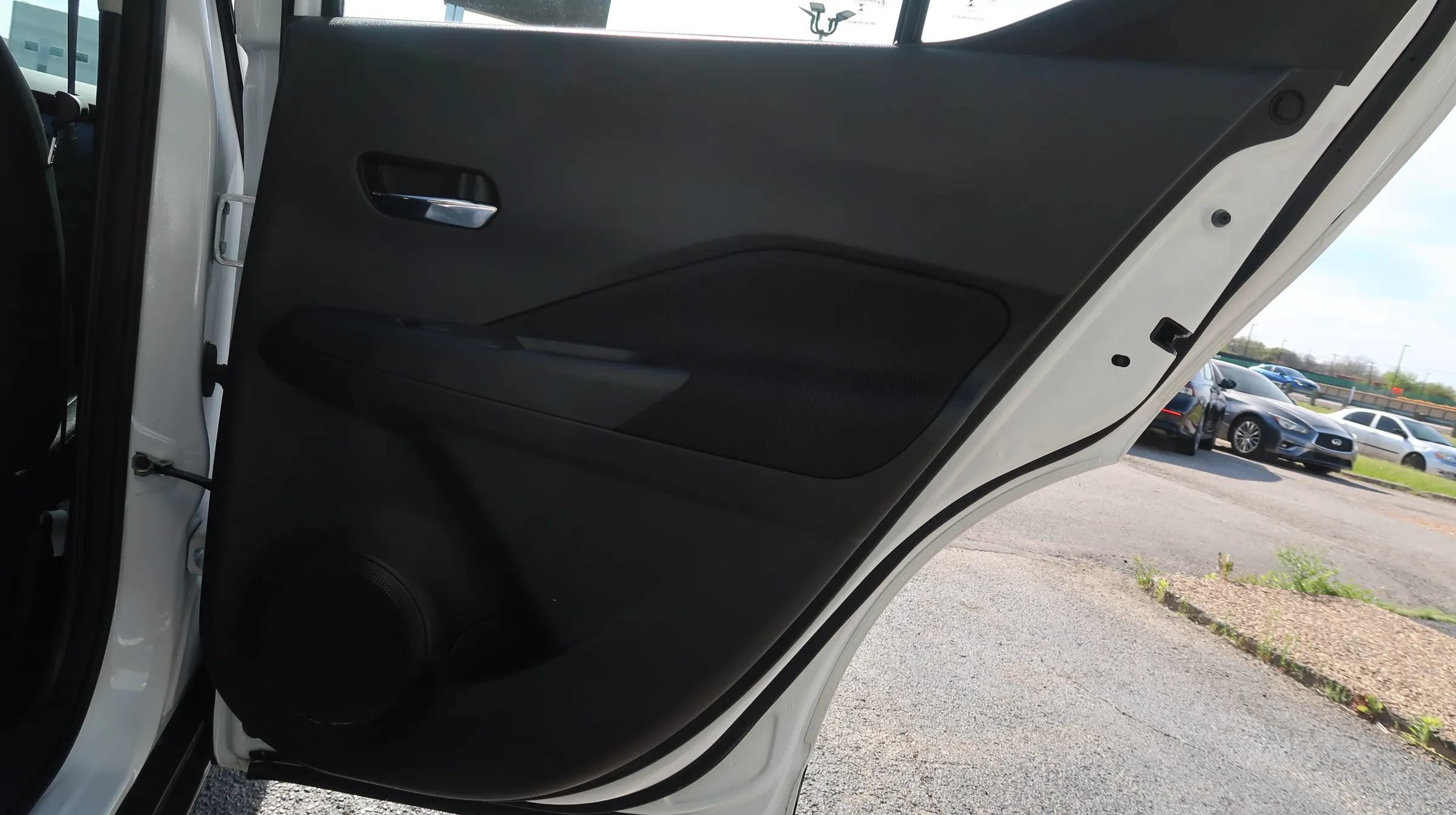 Used 2023 Nissan Kicks SV FWD image 47