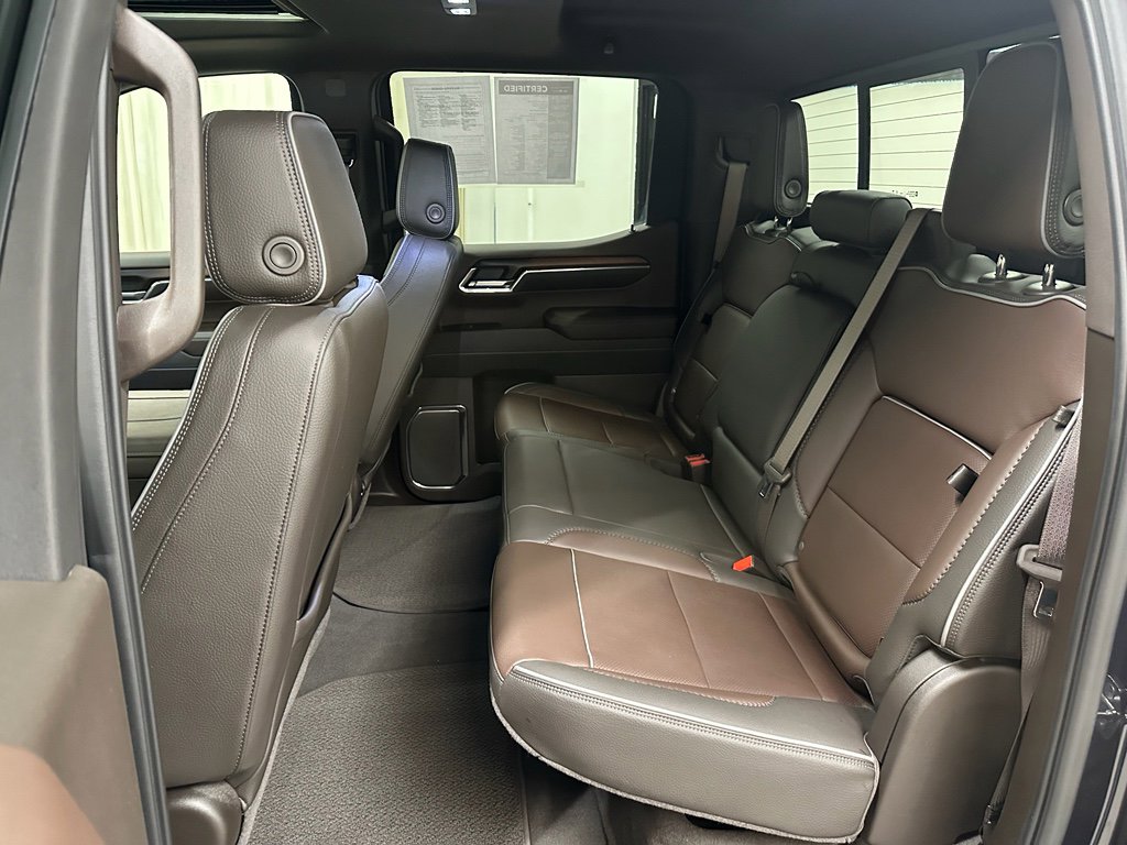 Used 2024 GMC Sierra 1500 Denali w/ Denali Reserve Package image 17