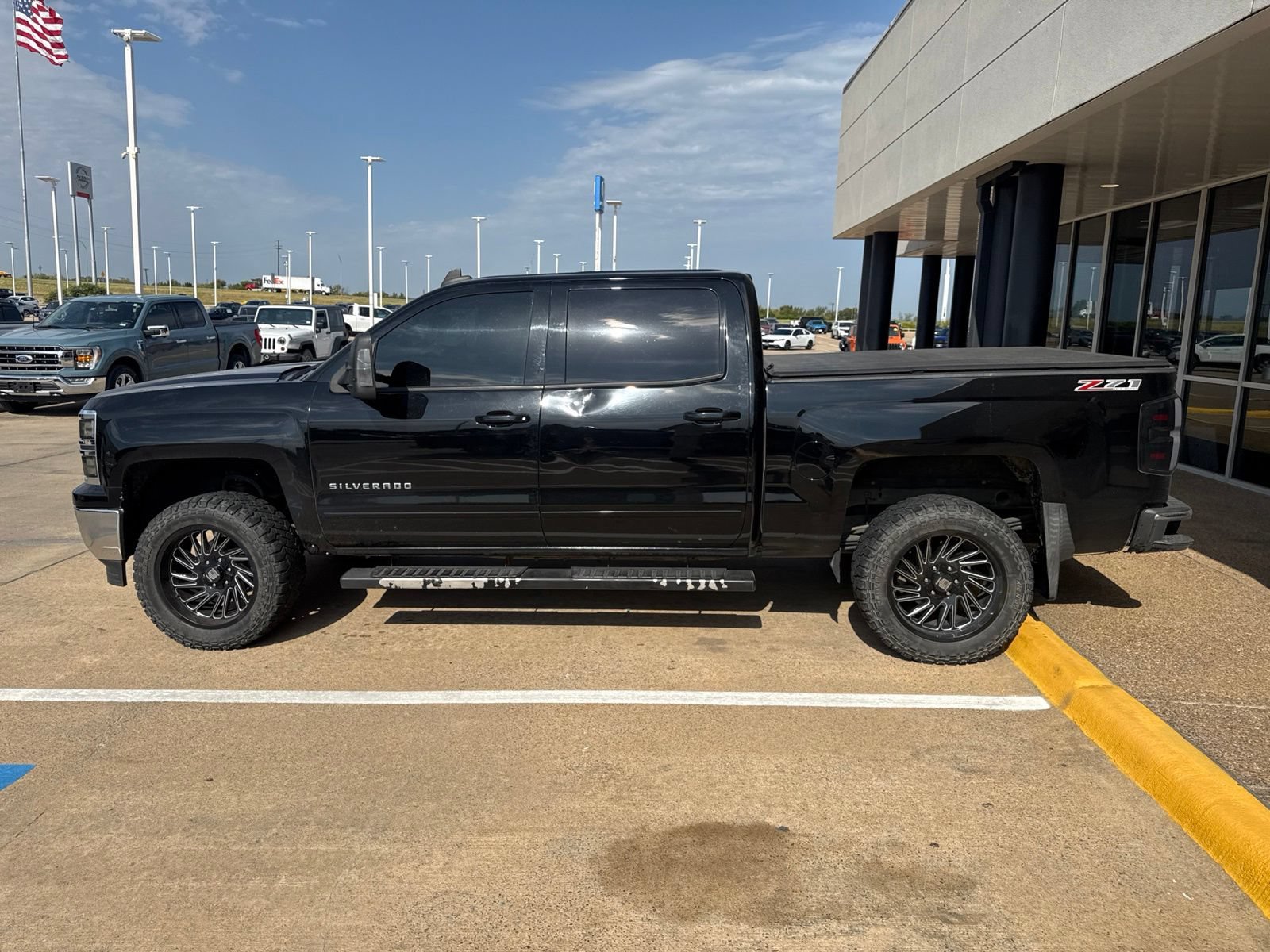Used 2015 Chevrolet Silverado 1500 LT w/ All Star Edition AWD/4WD image 4