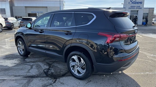 Used 2023 Hyundai Santa Fe SE image 6