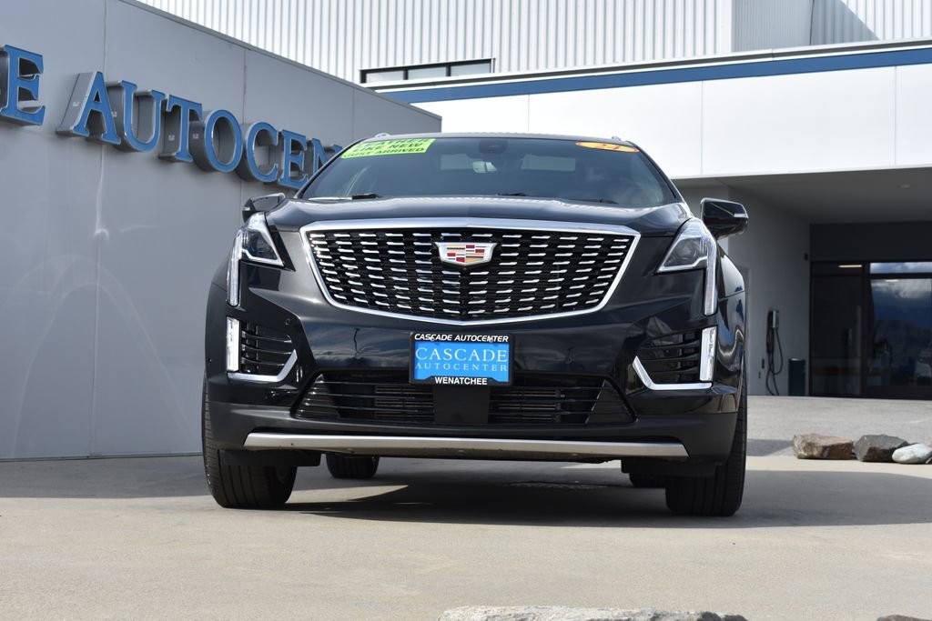 Certified 2024 Cadillac XT5 Premium Luxury w/ Technology Package image 2