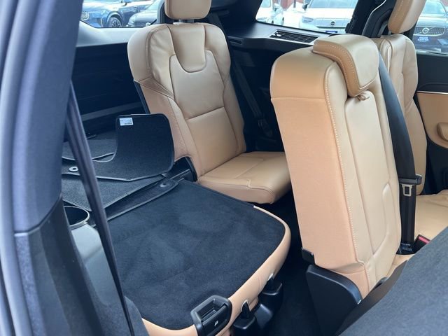 Certified 2025 Volvo XC90 B6 Ultra image 22