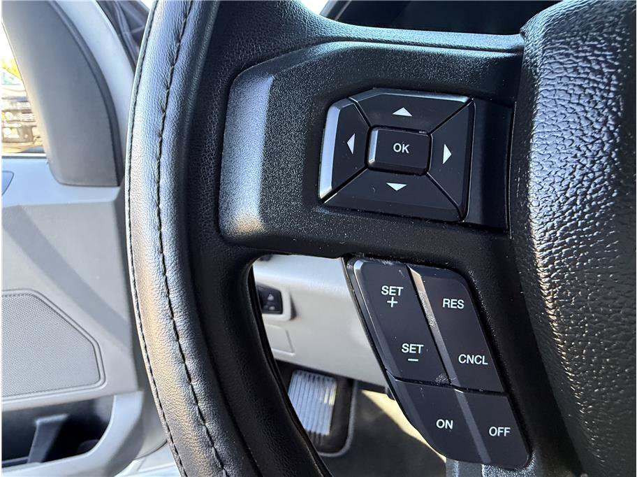 Used 2018 Ford F150 XLT AWD/4WD image 12