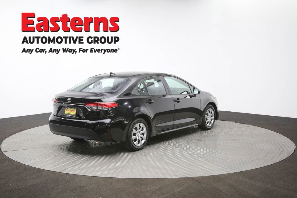 Used 2025 Toyota Corolla LE image 42