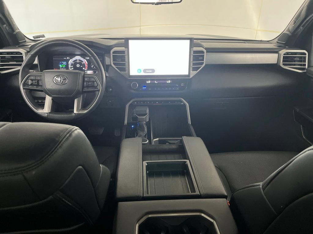 Certified 2025 Toyota Tundra Limited AWD/4WD image 30