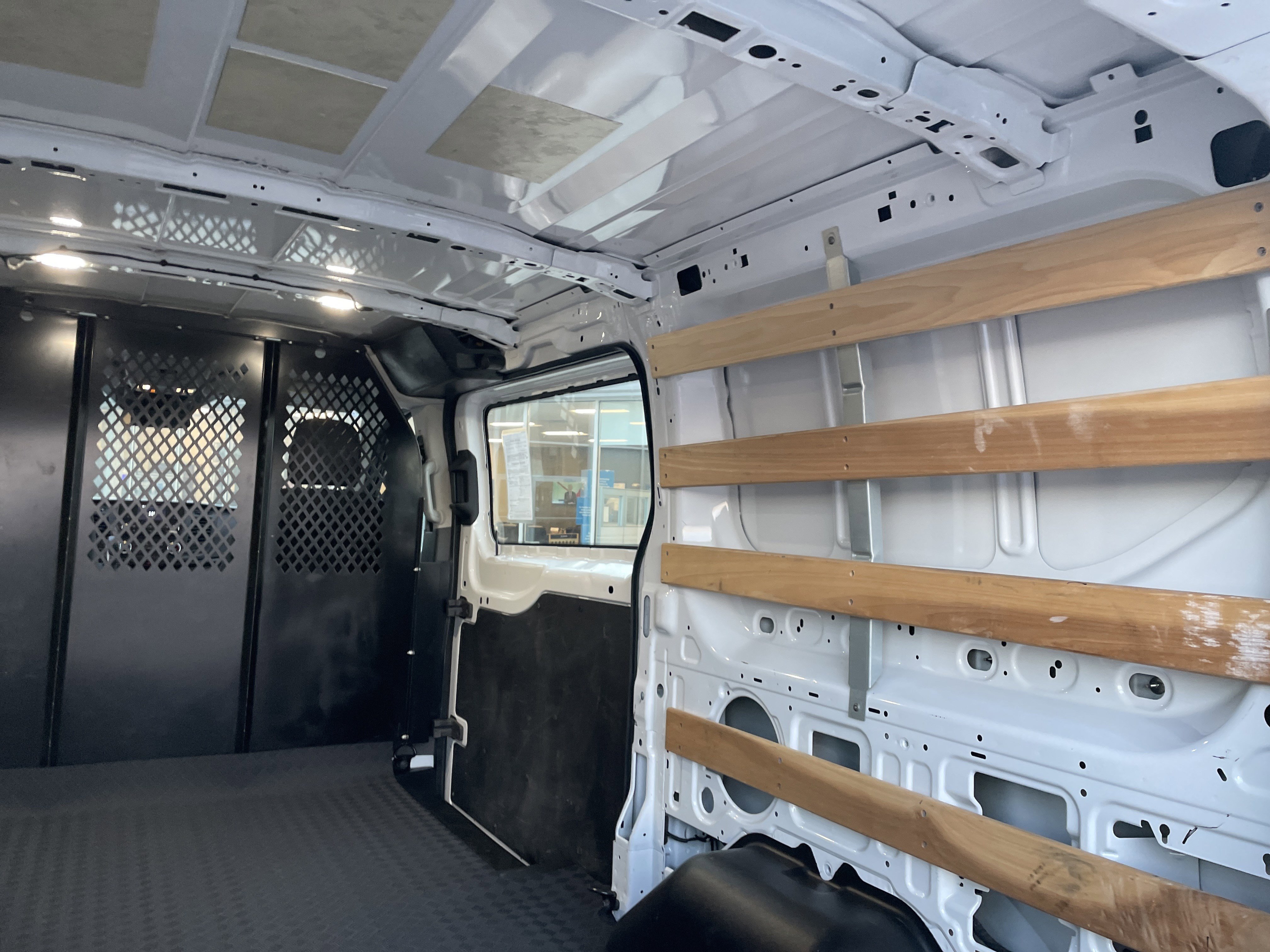 Used 2024 Ford Transit 250 Low Roof w/ Exterior Upgrade Package image 19