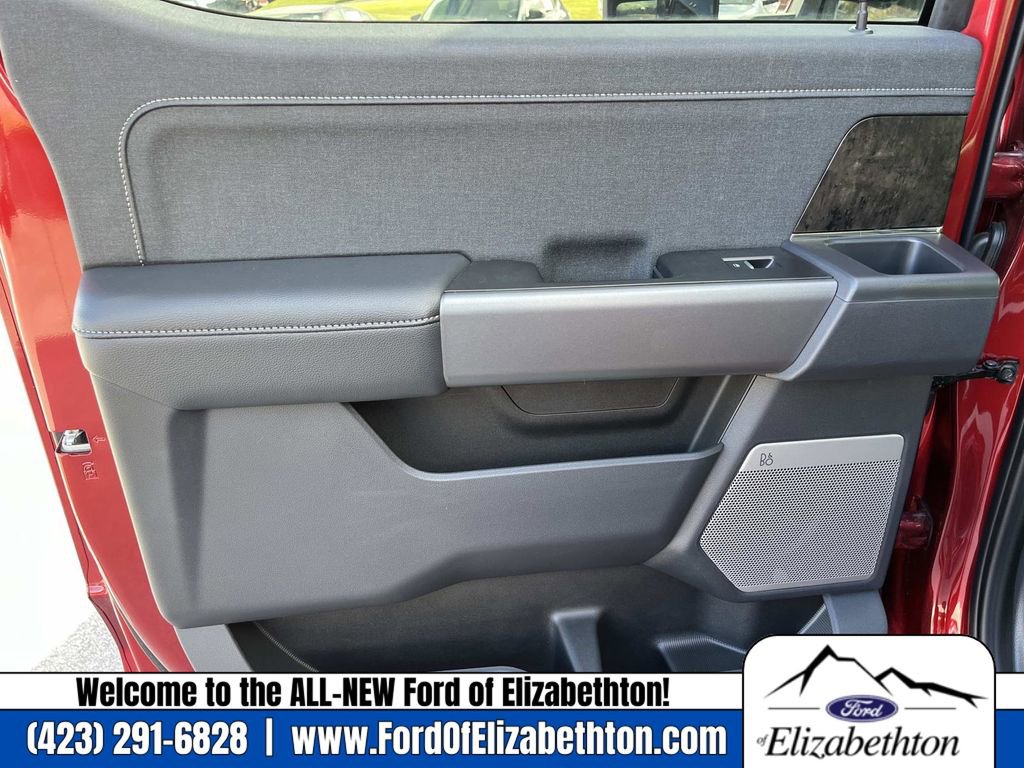 New 2025 Ford F350 Lariat w/ Lariat Ultimate Package image 16