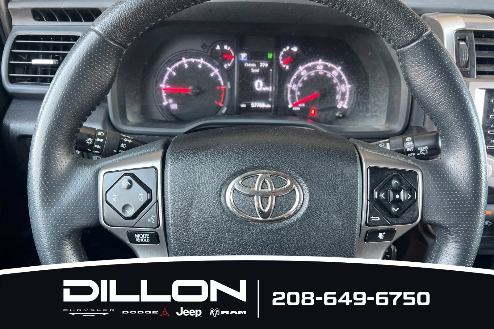 Used 2022 Toyota 4Runner SR5 AWD/4WD image 28