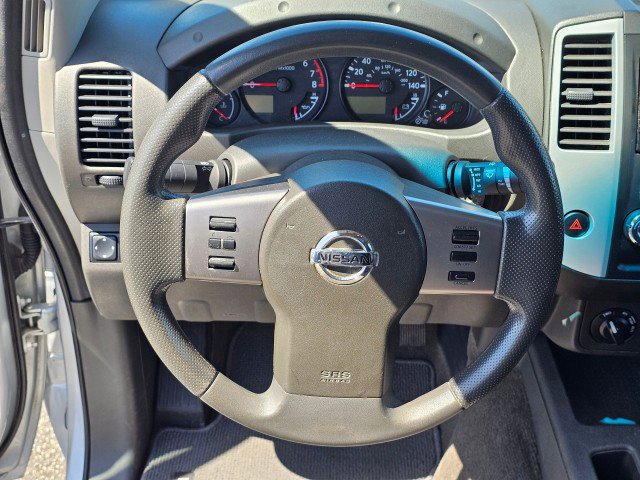 Used 2012 Nissan Frontier SV w/ SV Premium Utility Pkg AWD/4WD image 24
