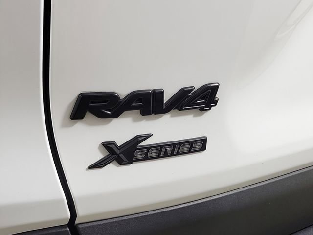 Used 2024 Toyota RAV4 XLE w/ Convenience Package FWD image 9