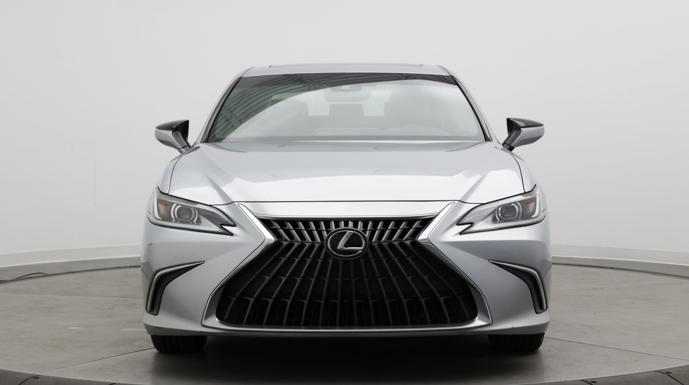 Used 2022 Lexus ES 350 w/ Accessory Package 2 FWD image 2