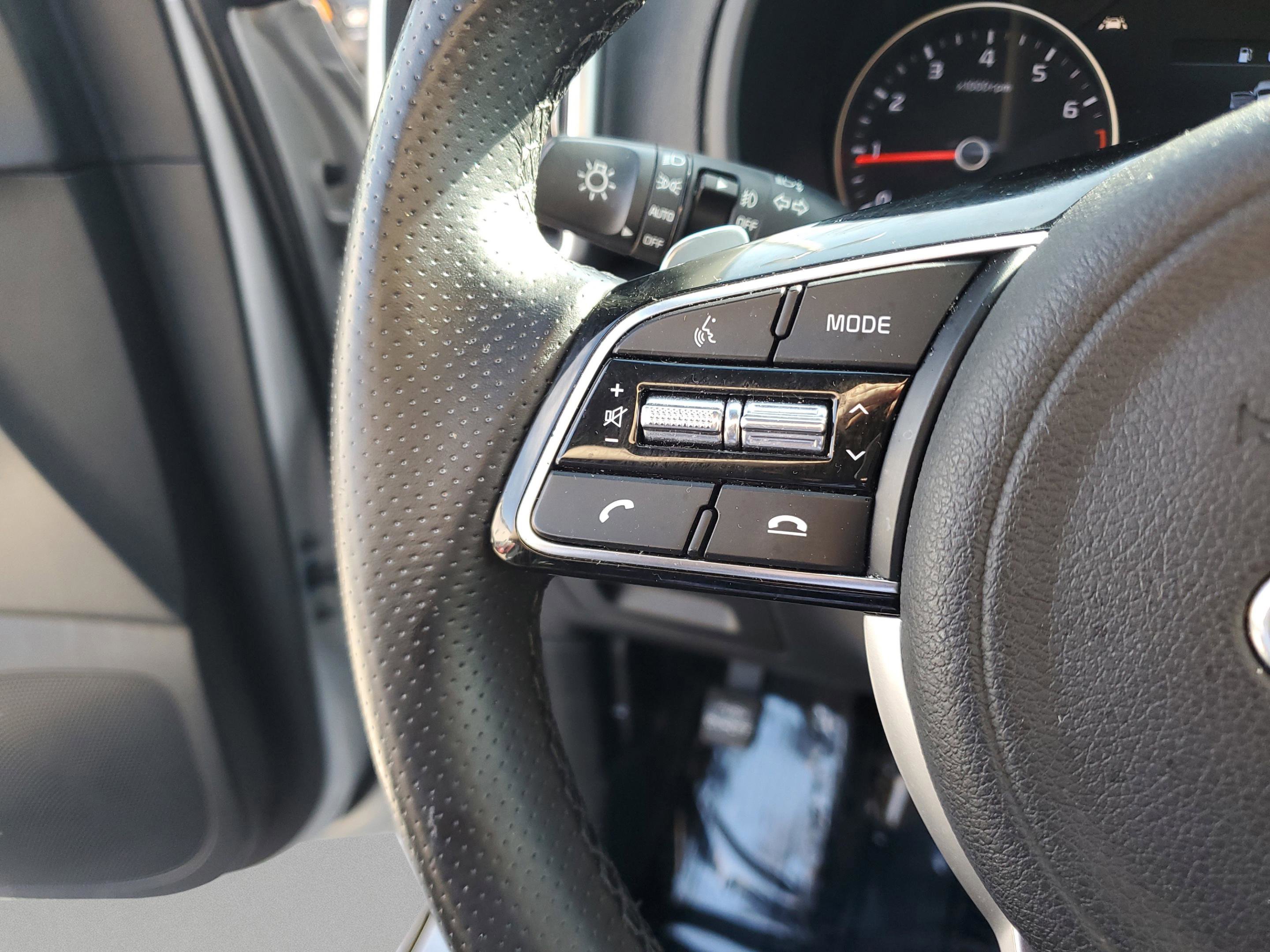 Certified 2020 Kia Sportage S image 30