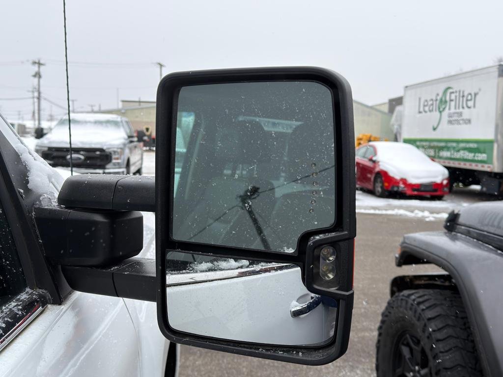 Used 2015 Chevrolet Silverado 3500 High Country w/ Duramax Plus Package image 39